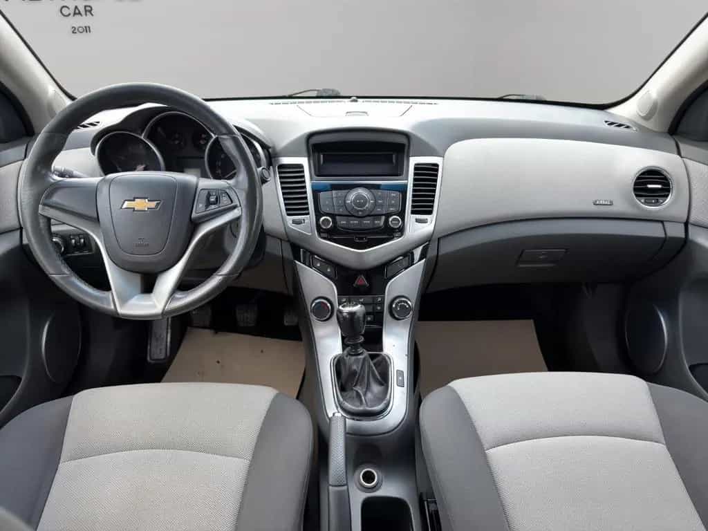 Chevrolet Cruze 1.6 LS PDC/KLIMA/SERVO/LMF/ZV+TÜV 10.26 06/2009-photo-12