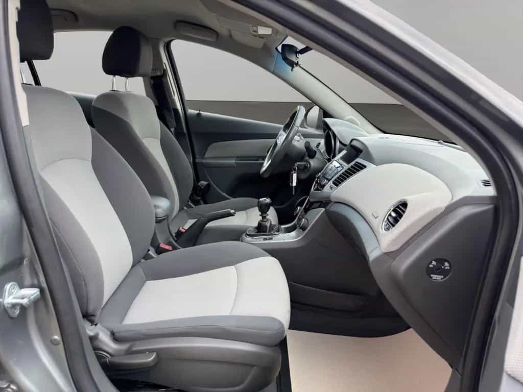 Chevrolet Cruze 1.6 LS PDC/KLIMA/SERVO/LMF/ZV+TÜV 10.26 06/2009-photo-15