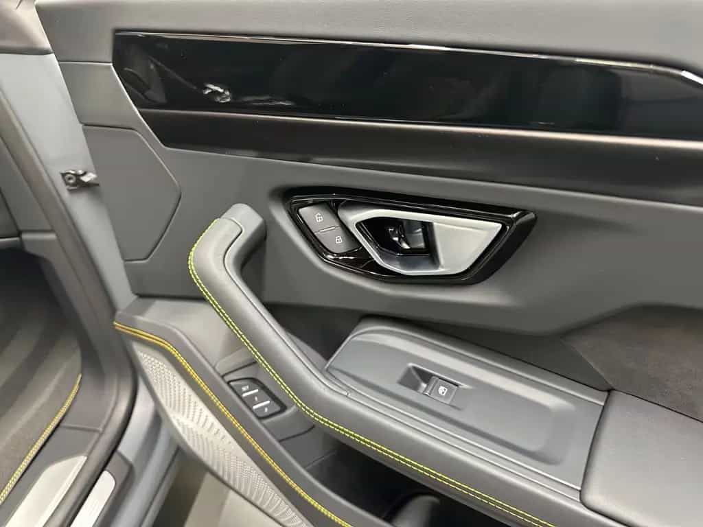Lamborghini Urus S*GRIGIO TELESTO MATT*AKRAPOVIC*PANO*B&O*23 09/2024-photo-27