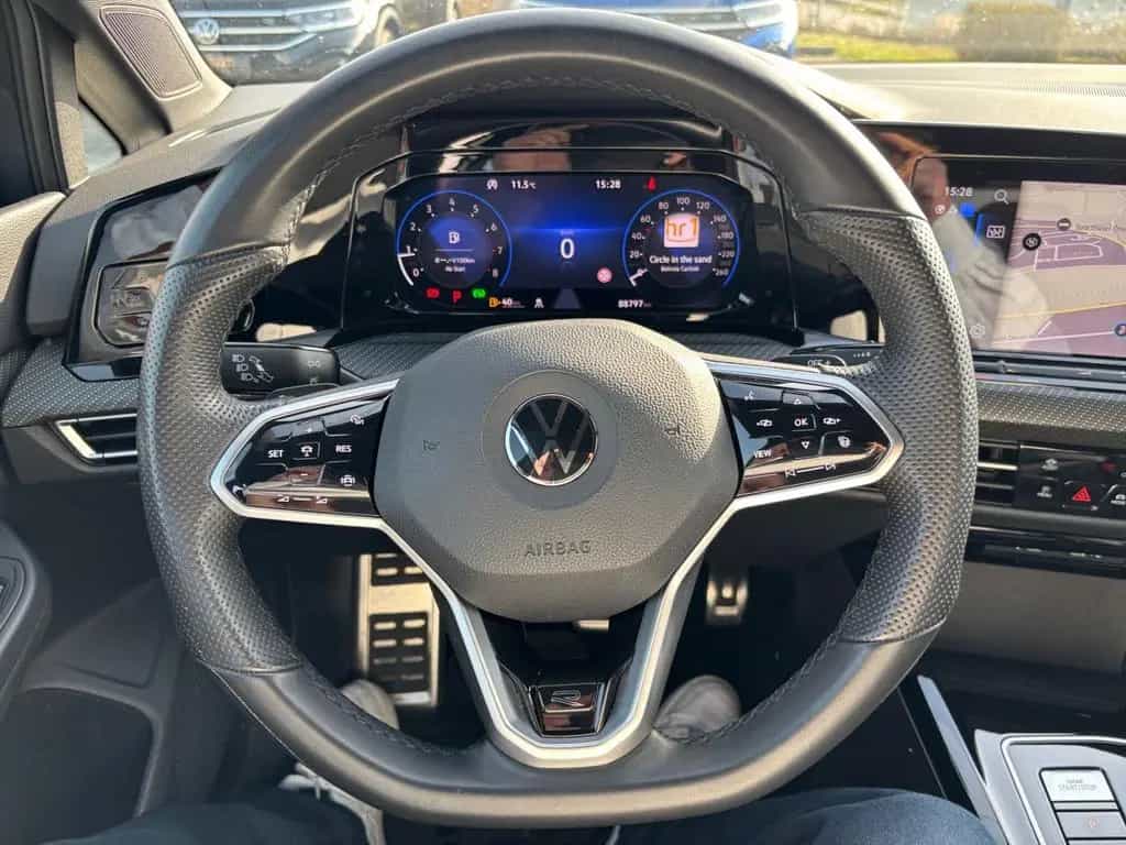 Volkswagen Golf Variant 2,0TSI DSG R-Line Kamera Navi LED S 01/2023-photo-15