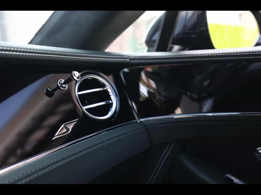 Bentley Continental GT S V8°CARBON°TOURING°BLACKLINE°B&O 04/2023-photo-24