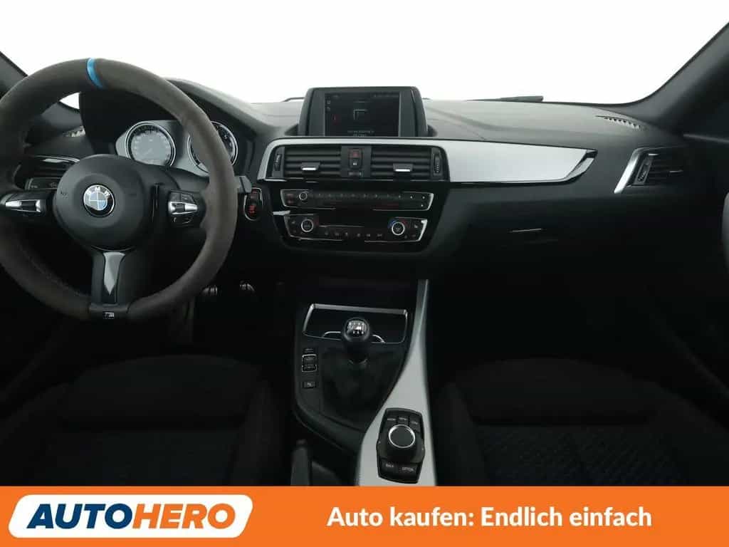 BMW 1 Series 118i Edition M Sport Shadow*TEMPO*LED*PDC*SHZ* 03/2018-photo-11