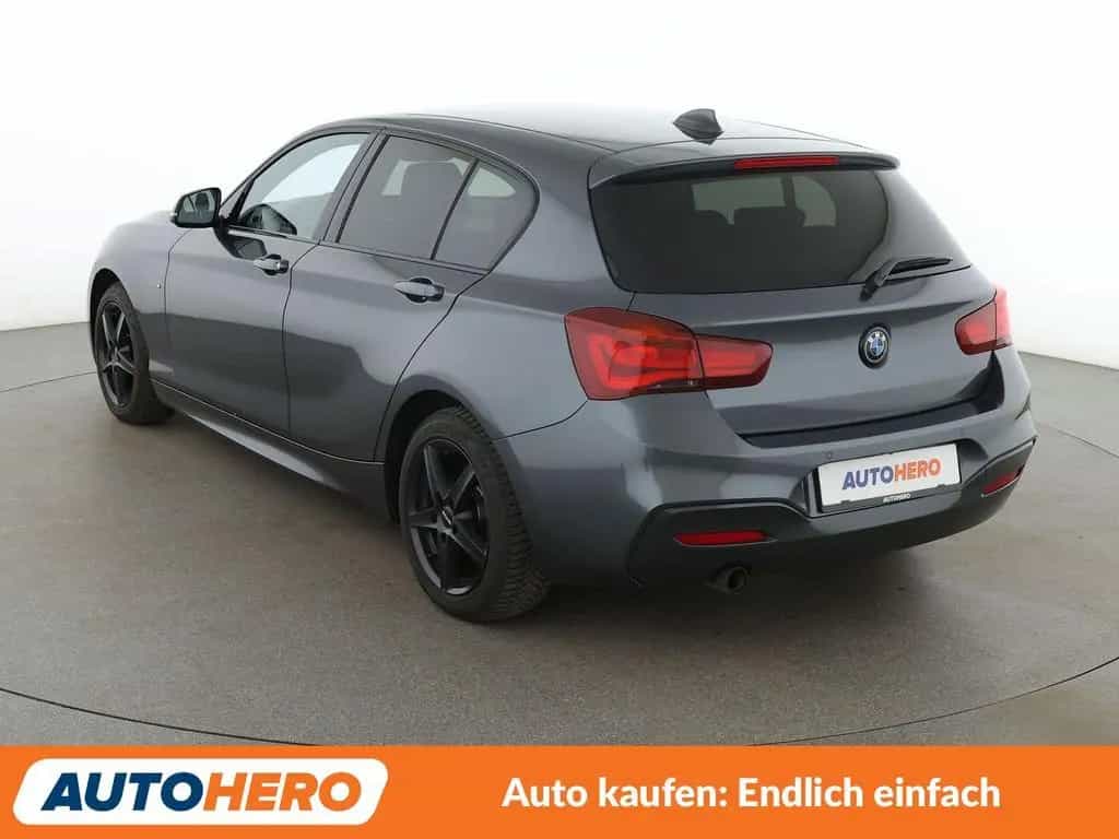 BMW 1 Series 118i Edition M Sport Shadow*TEMPO*LED*PDC*SHZ* 03/2018-photo-3