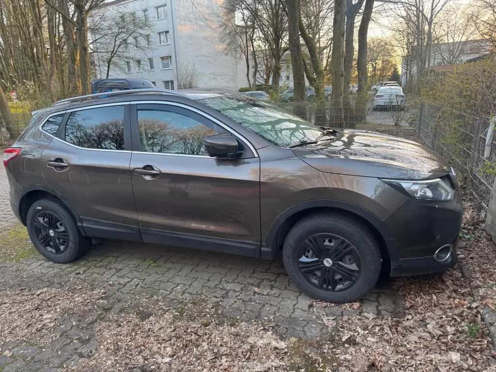 Nissan Qashqai 1.2 DIG-T Tekna Tekna 01/2015-photo-3