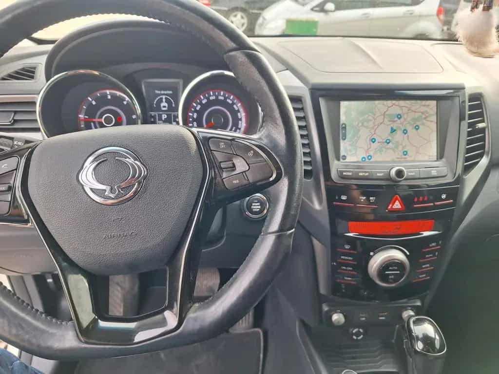 Ssangyong XLV 1.6 e-XDi 160 SAPPHIRE 2WD 06/2016-photo-16