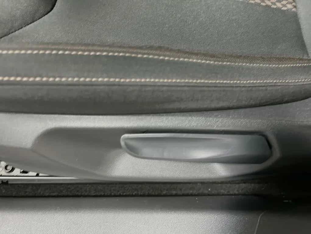 Skoda Fabia 1.0 TSIO DSG First Edition CarPlay LED 09/2021-photo-10