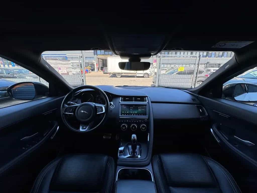 Jaguar E-Pace R-Dynamic SE AWD/Leder/Kam/eSitze 11/2020-photo-15