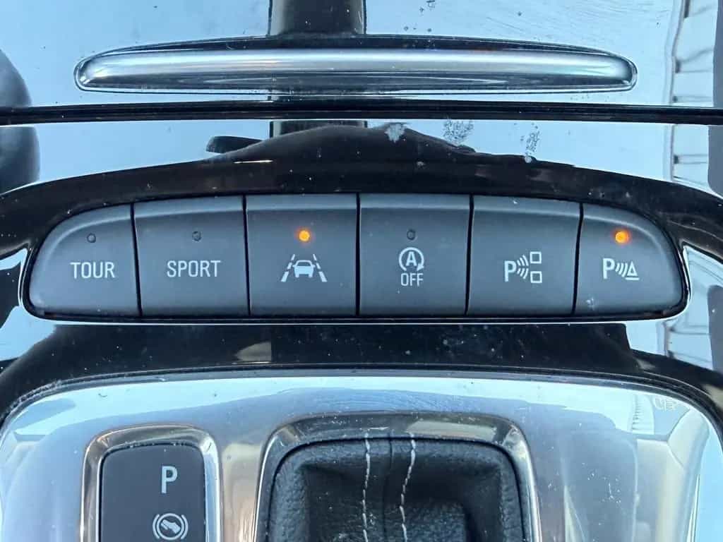 Opel Insignia B Innovation LEDER+HUD+ACC+360+LED+VIRT 04/2020-photo-24