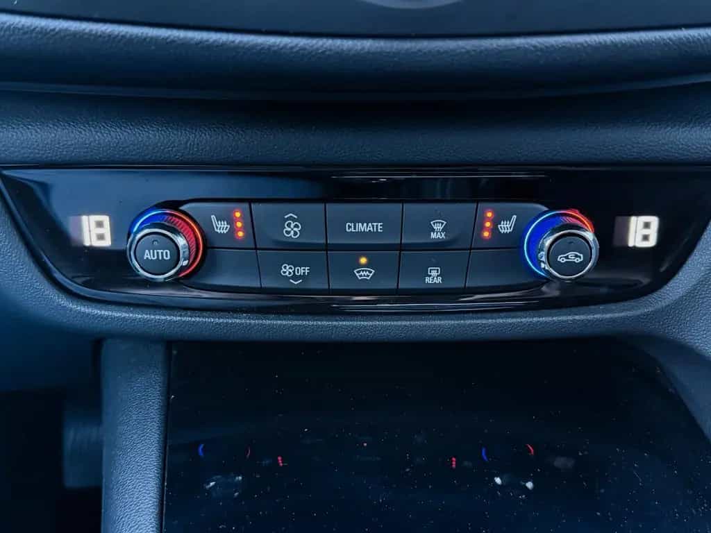 Opel Insignia B Innovation LEDER+HUD+ACC+360+LED+VIRT 04/2020-photo-30