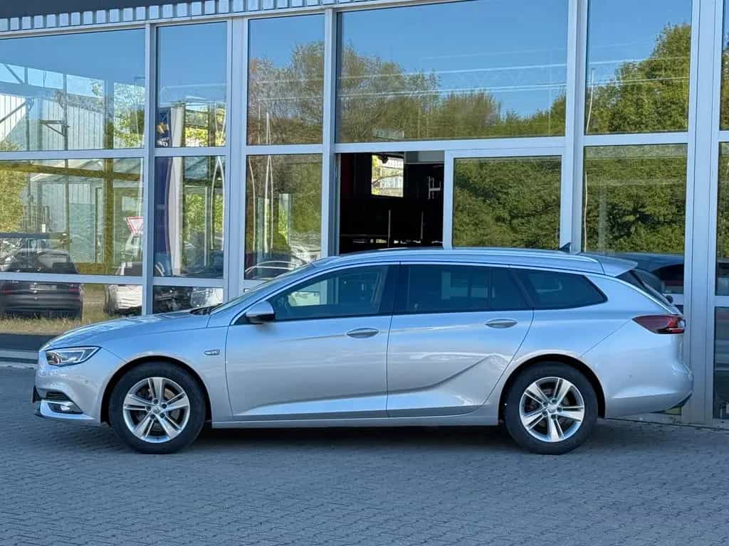 Opel Insignia B Innovation LEDER+HUD+ACC+360+LED+VIRT 04/2020-photo-4