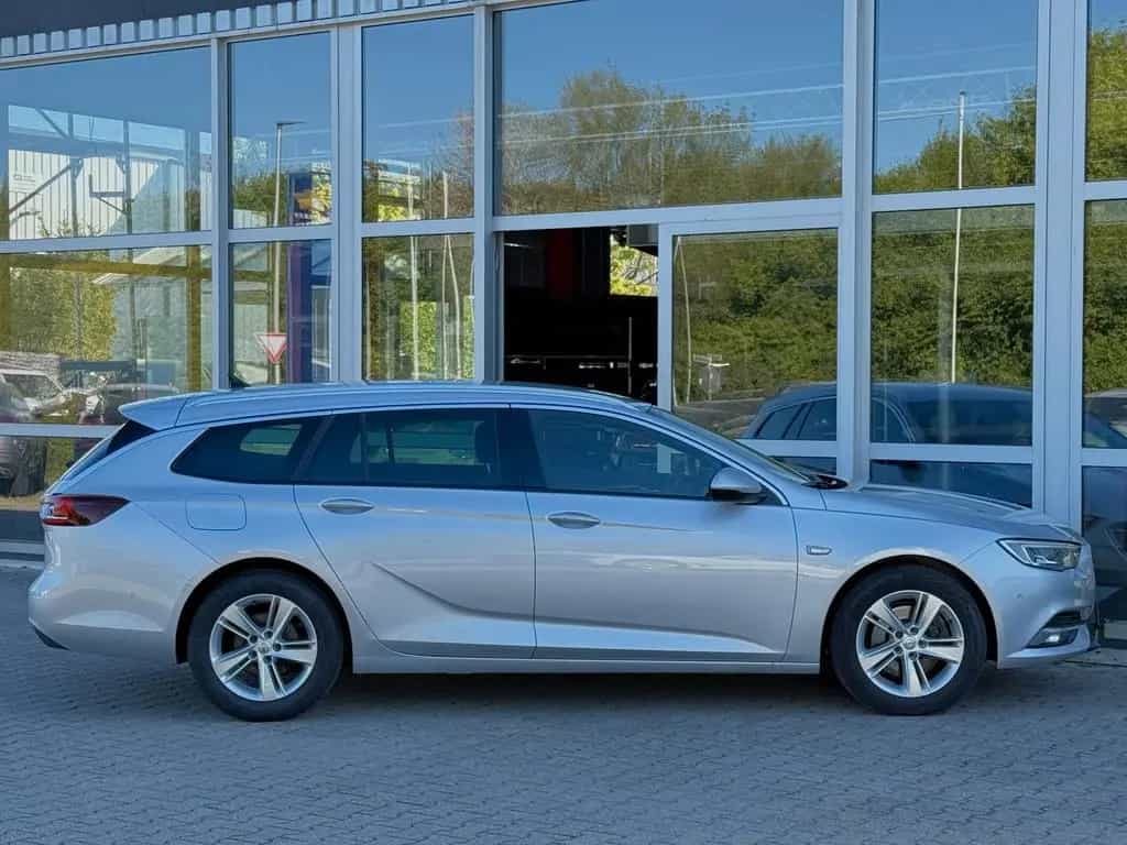 Opel Insignia B Innovation LEDER+HUD+ACC+360+LED+VIRT 04/2020-photo-5