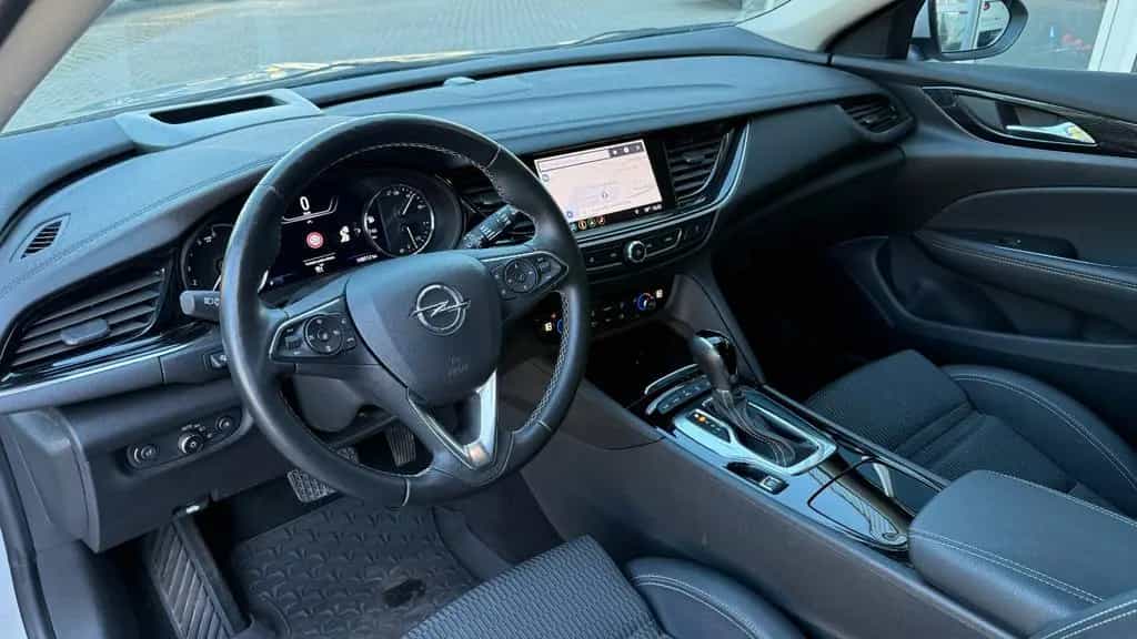 Opel Insignia B Innovation LEDER+HUD+ACC+360+LED+VIRT 04/2020-photo-6