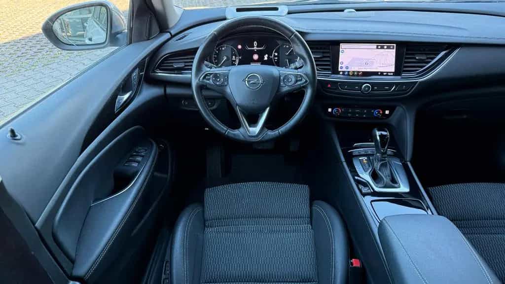 Opel Insignia B Innovation LEDER+HUD+ACC+360+LED+VIRT 04/2020-photo-7