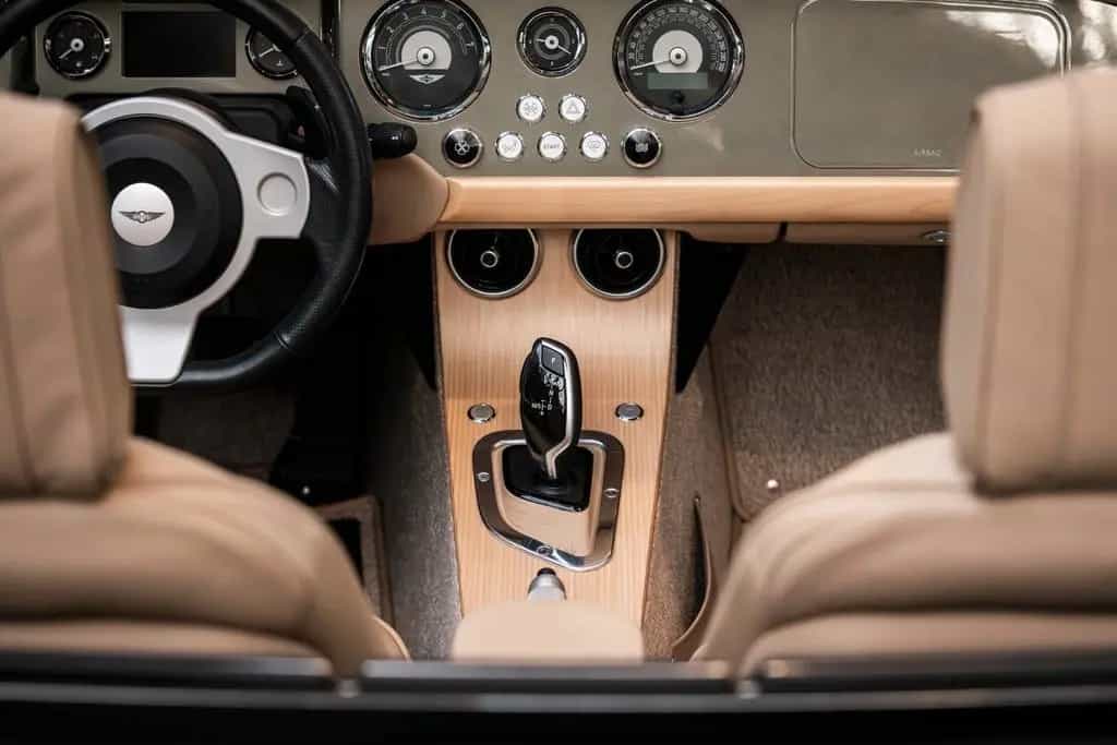 Morgan Plus 4 Plus Four - SHZ - Klima - Airbag - ESP - 05/2023-photo-24