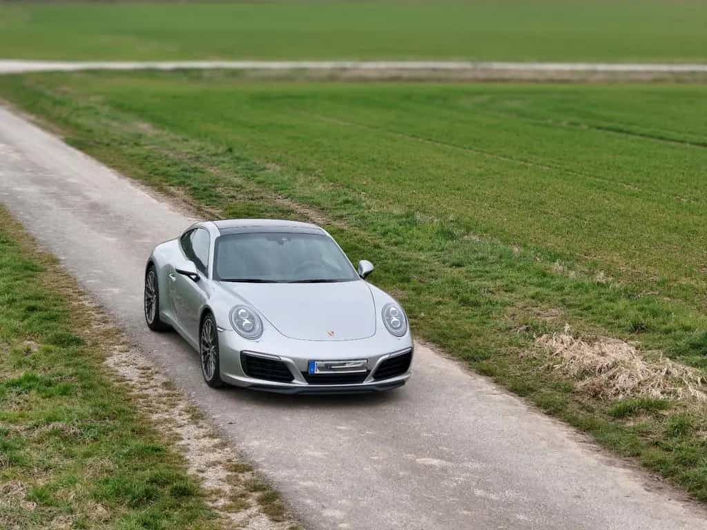 Porsche 911 991.2 GTS 3.0 gepflegtes Liebhaberauto 04/2016-photo-14