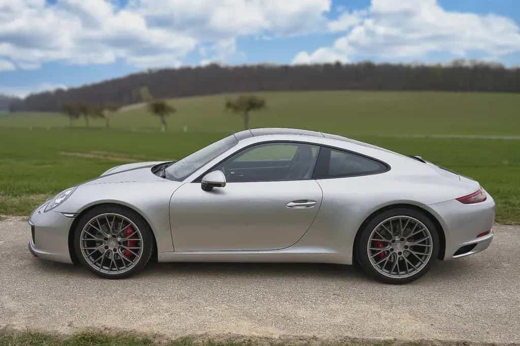 Porsche 911 991.2 GTS 3.0 gepflegtes Liebhaberauto 04/2016-photo-3