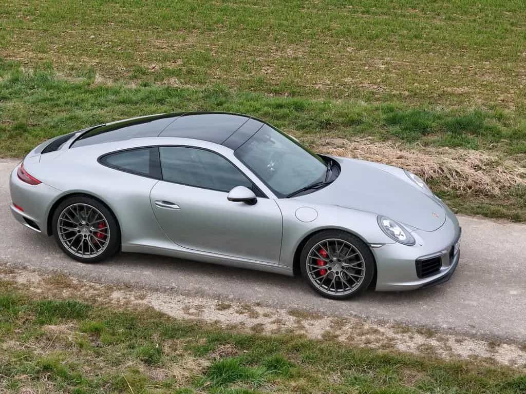 Porsche 911 991.2 GTS 3.0 gepflegtes Liebhaberauto 04/2016-photo-5