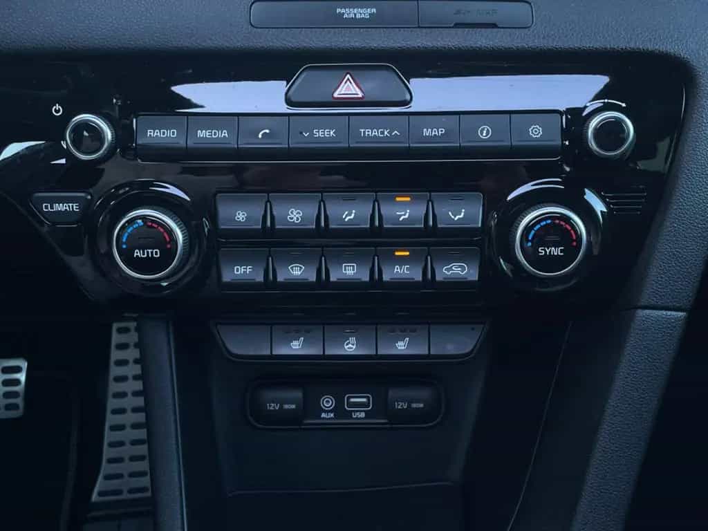 Kia Sportage GT-Line*PANORAMA*LEDER*R-KAM*NAVI* 07/2017-photo-16