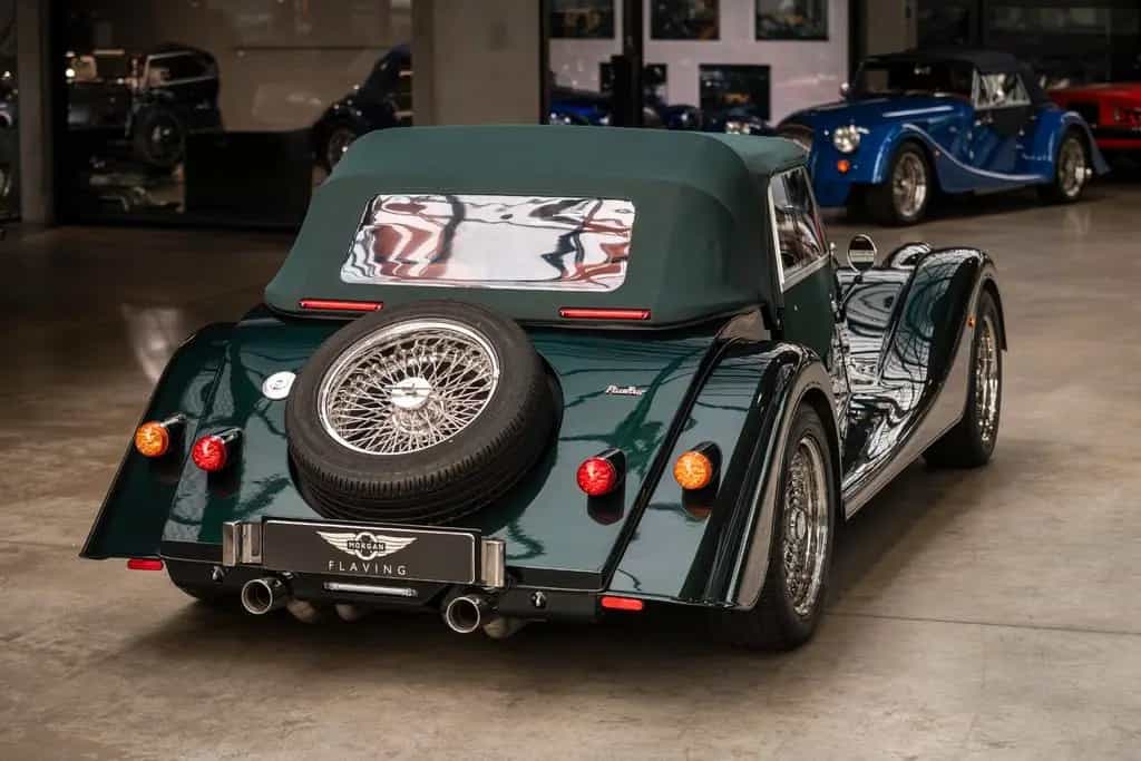 Morgan Plus Four - 16" - A/C - SHZ - Sonderfarbe 08/2022-photo-12