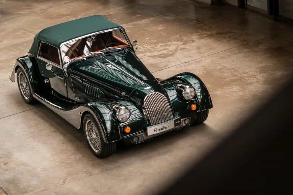 Morgan Plus Four - 16" - A/C - SHZ - Sonderfarbe 08/2022-photo-2