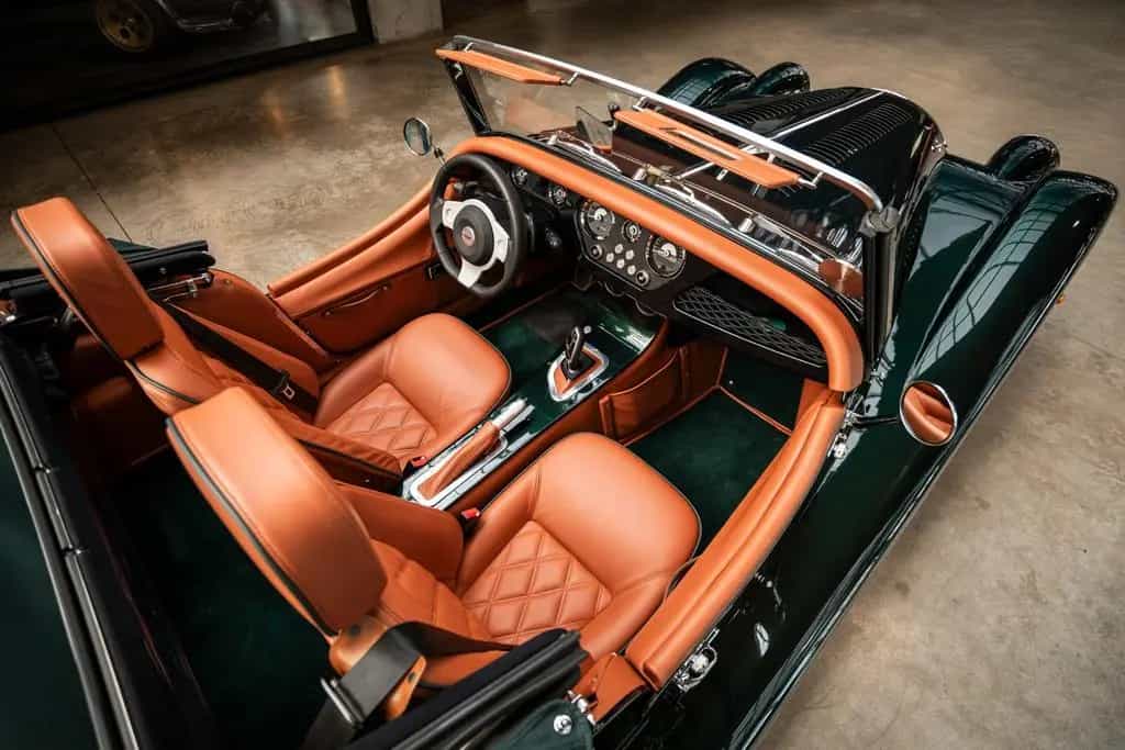 Morgan Plus Four - 16" - A/C - SHZ - Sonderfarbe 08/2022-photo-29