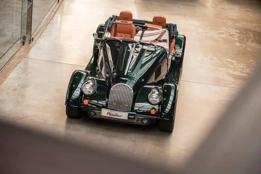 Morgan Plus Four - 16" - A/C - SHZ - Sonderfarbe 08/2022-photo-7