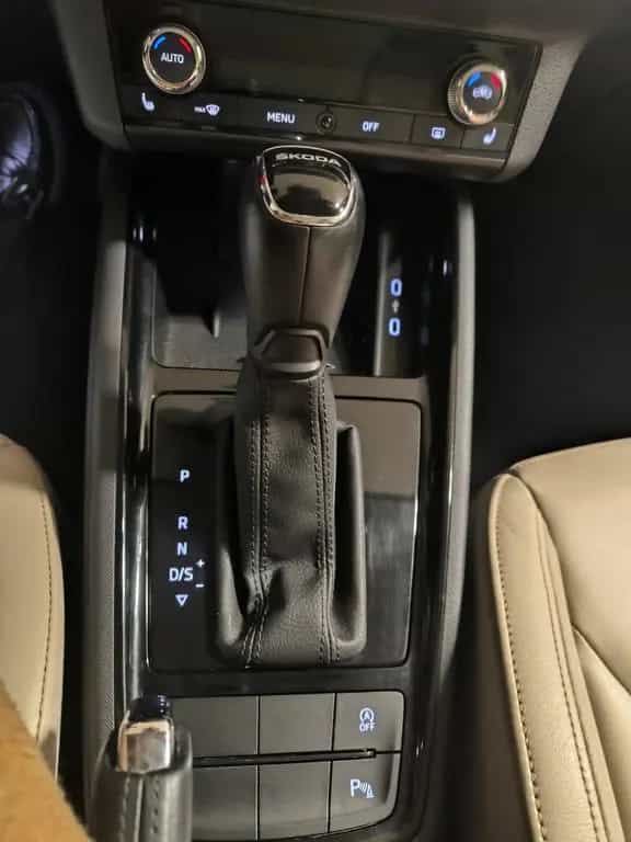 Skoda Kamiq 1.6 TDI DSG Style Style 11/2019-photo-12