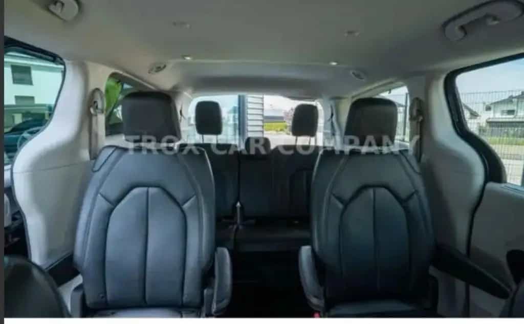 Chrysler Pacifica Touring L 7 Sitzer 04/2019-photo-4