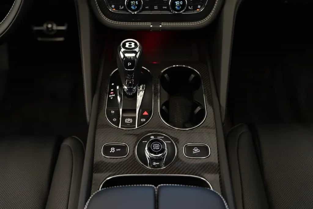 Bentley Bentayga Speed V8 *BLACK CRYSTAL* null-photo-21