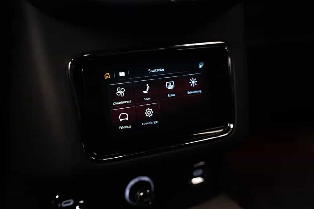 Bentley Bentayga Speed V8 *BLACK CRYSTAL* null-photo-24