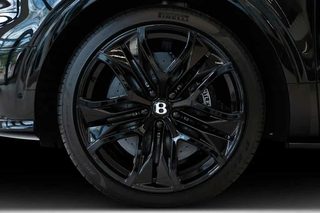 Bentley Bentayga Speed V8 *BLACK CRYSTAL* null-photo-7