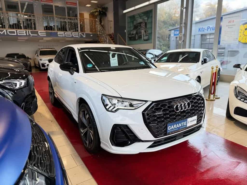 Audi Q3 Sportback 40 TFSI quattro|S-LINE|MATRIX| 11/2020-photo-2