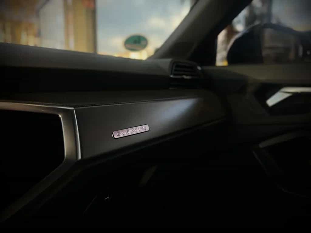 Audi Q3 Sportback 40 TFSI quattro|S-LINE|MATRIX| 11/2020-photo-34