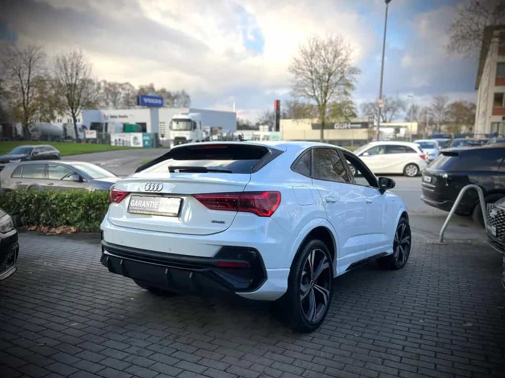 Audi Q3 Sportback 40 TFSI quattro|S-LINE|MATRIX| 11/2020-photo-38