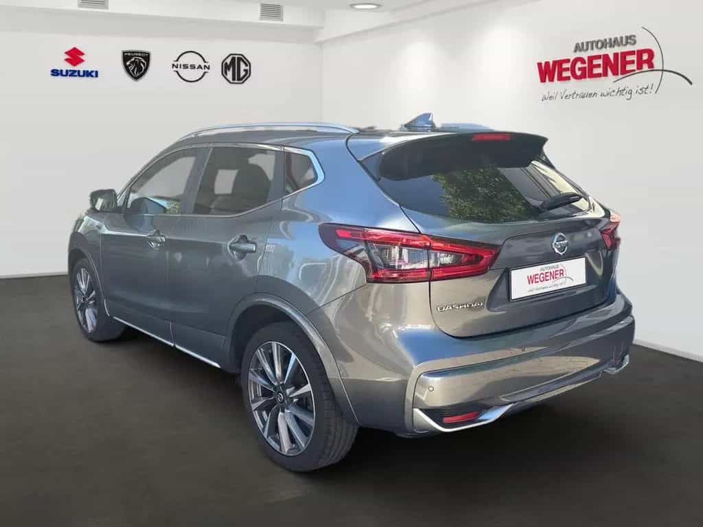 Nissan Qashqai 1.3 AT DIG-T Tekna 360°*PANO*NAVI*Bluet. 10/2019-photo-3