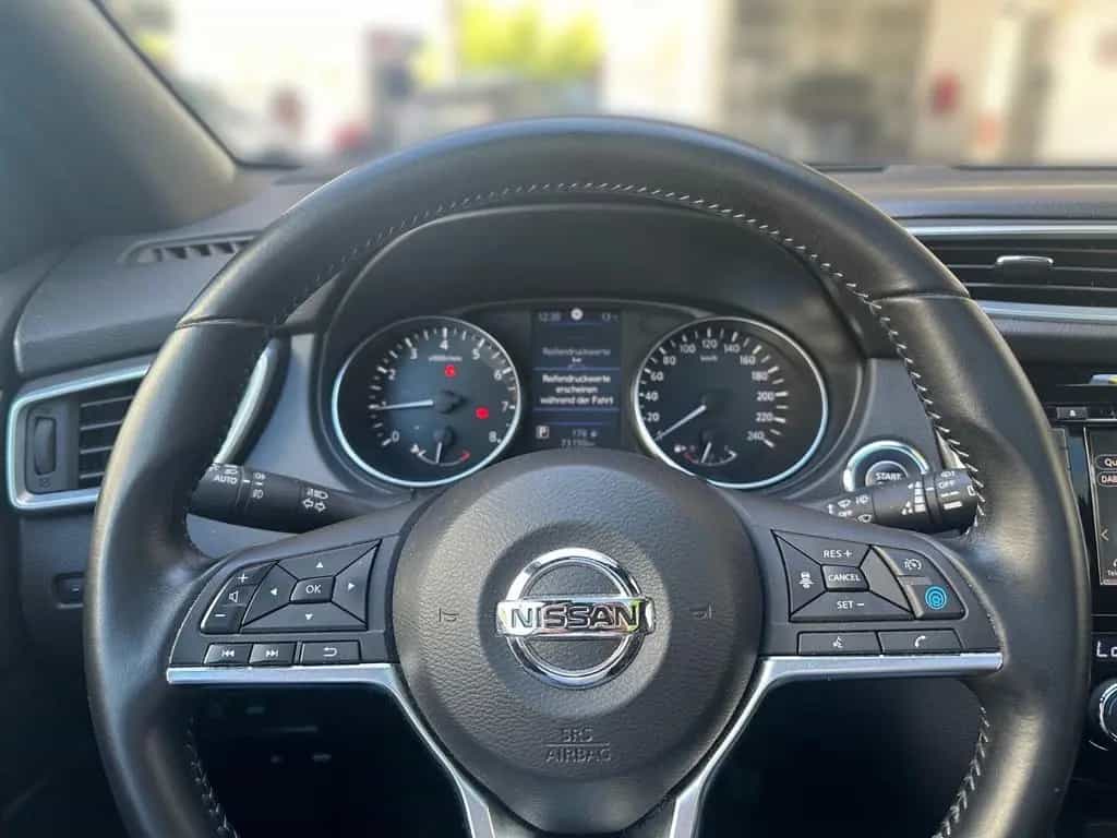 Nissan Qashqai 1.3 AT DIG-T Tekna 360°*PANO*NAVI*Bluet. 10/2019-photo-7