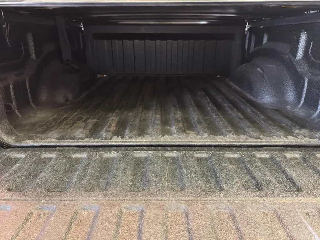 Dodge RAM 1500 5.7 Laramie 4x4 / Pano / Harman-Kardon 07/2022-photo-17