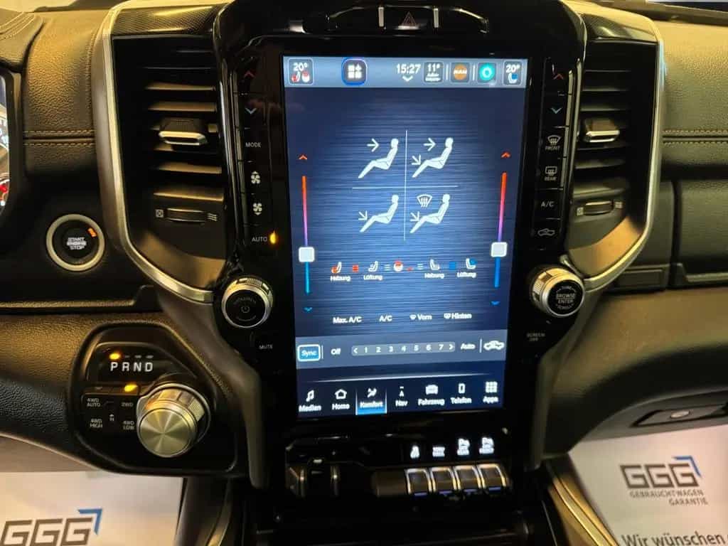 Dodge RAM 1500 5.7 Laramie 4x4 / Pano / Harman-Kardon 07/2022-photo-21