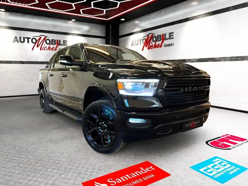 Dodge RAM 1500 5.7 Laramie 4x4 / Pano / Harman-Kardon 07/2022-photo-3