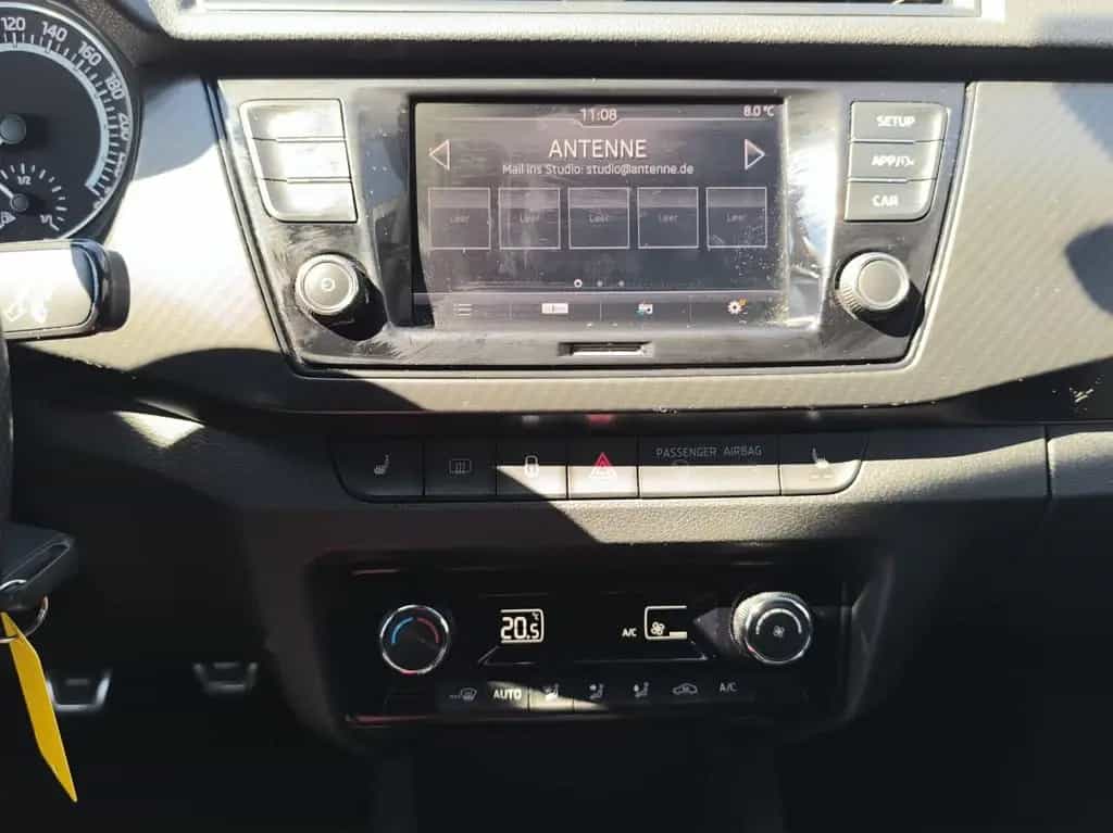 Skoda Fabia 1.0 TSI Monte Carlo SH+KLIMA+LED+PDC 03/2019-photo-17