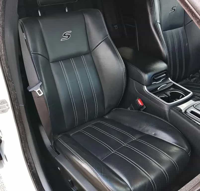 Chrysler 300C Sehr guter Zustand 04/2021-photo-11