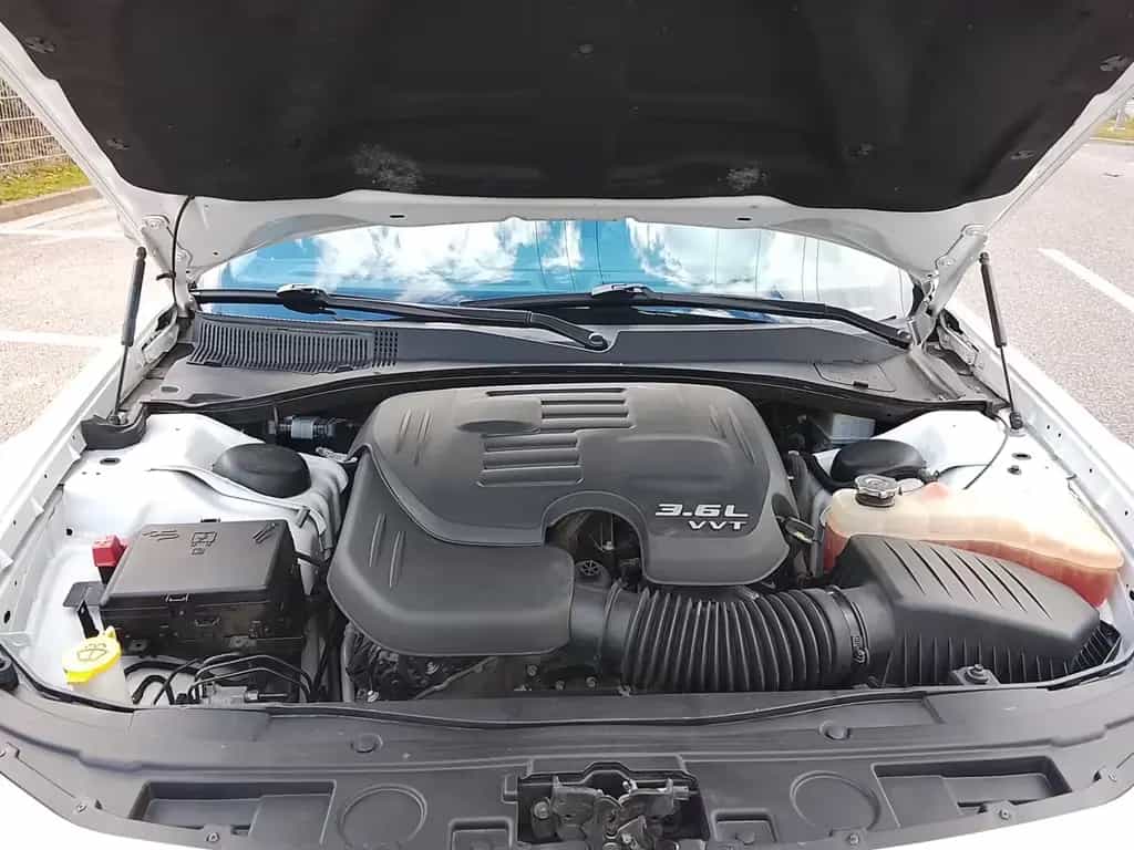 Chrysler 300C Sehr guter Zustand 04/2021-photo-13