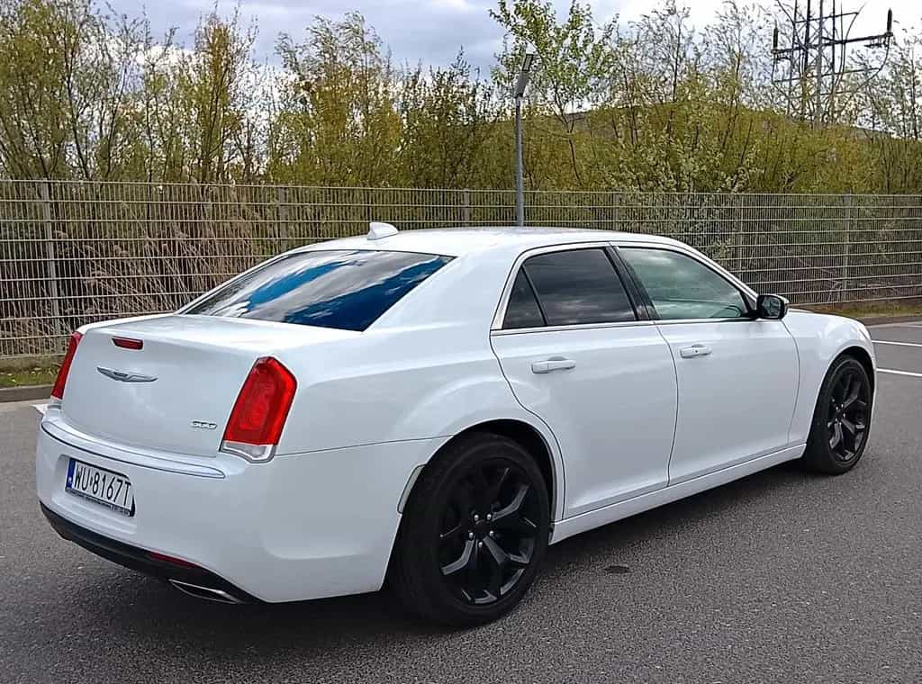 Chrysler 300C Sehr guter Zustand 04/2021-photo-7