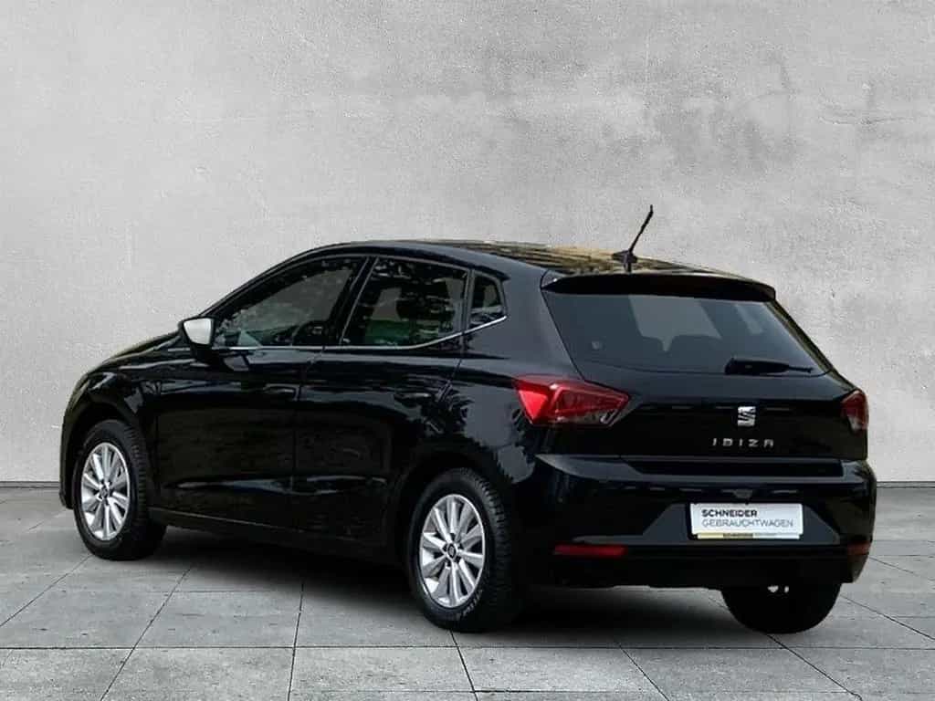 Seat Ibiza 1.0 TSI XCELLENCE DSG +KAMERA+SHZ+LED+PDC+ 04/2021-photo-2
