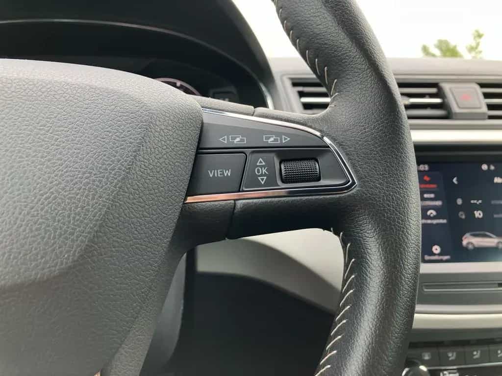 Seat Ibiza 1.0 TSI XCELLENCE DSG +KAMERA+SHZ+LED+PDC+ 04/2021-photo-22