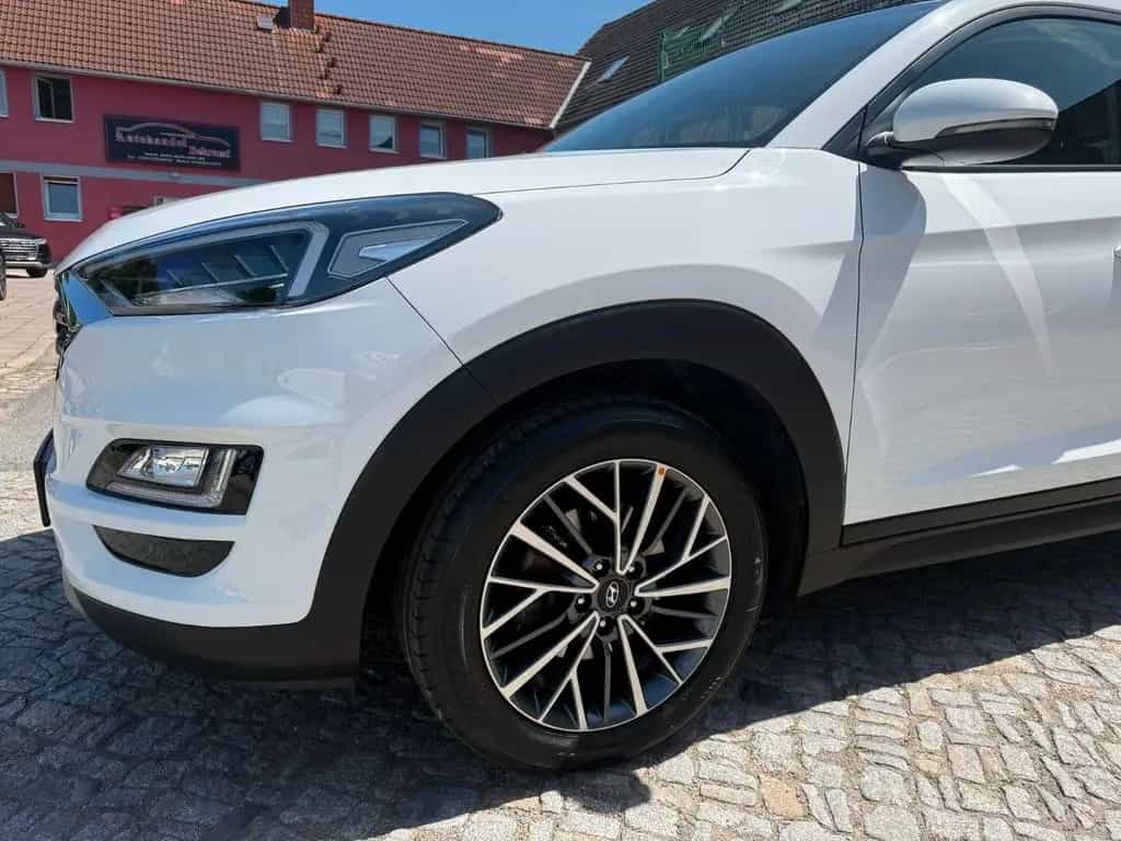 Hyundai TUCSON 1.6 T-GDI Trend 2WD DCT7 Automatik 1.Hand 04/2019-photo-11
