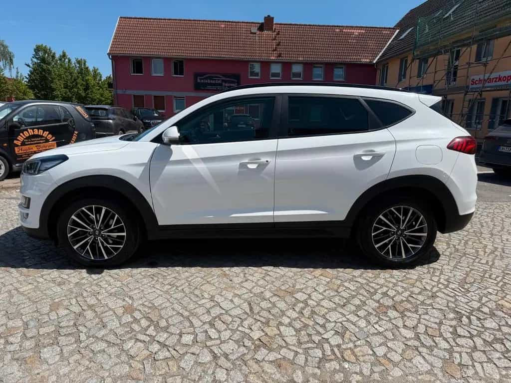 Hyundai TUCSON 1.6 T-GDI Trend 2WD DCT7 Automatik 1.Hand 04/2019-photo-2