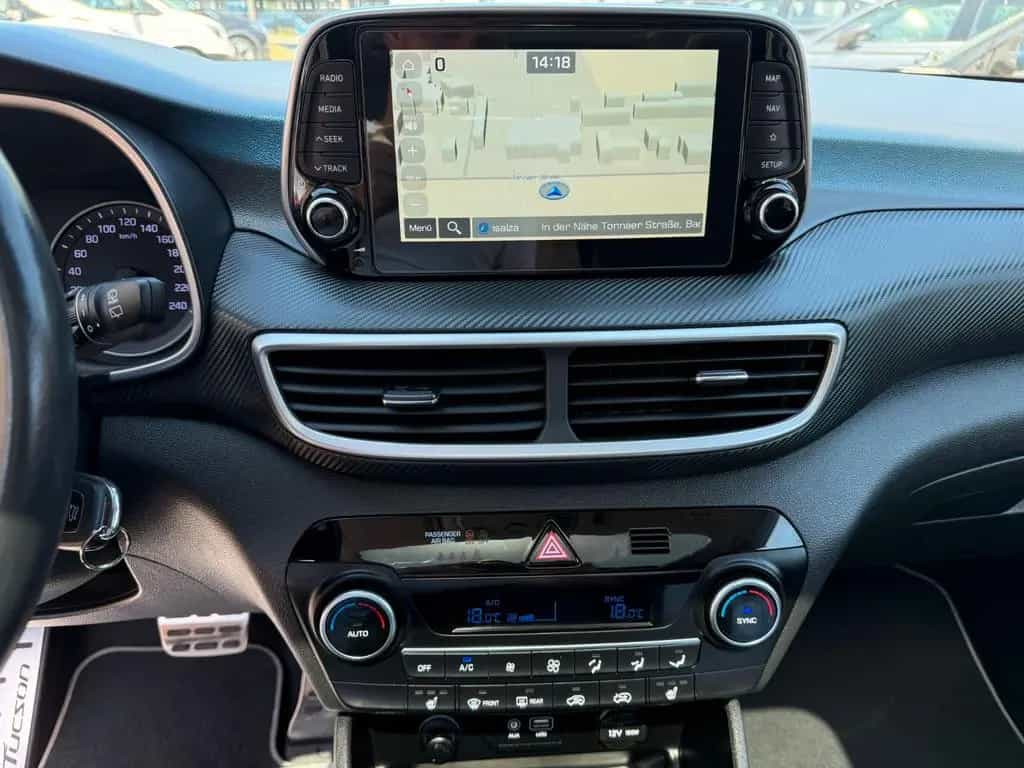 Hyundai TUCSON 1.6 T-GDI Trend 2WD DCT7 Automatik 1.Hand 04/2019-photo-30