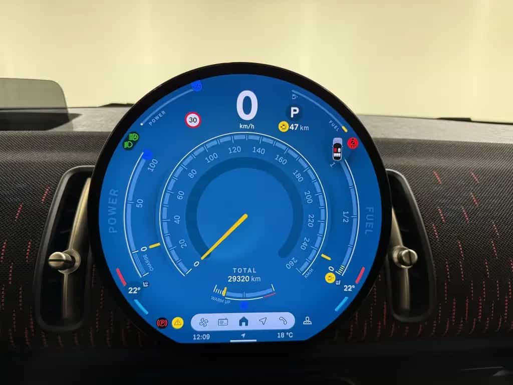 MINI John Cooper Works Countryman ALL4 L ACC 360° HUD 01/2025-photo-11