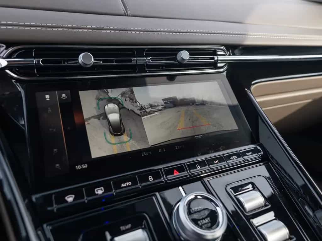 Aston Martin DB12 | Interieur Mid Duotone null-photo-30